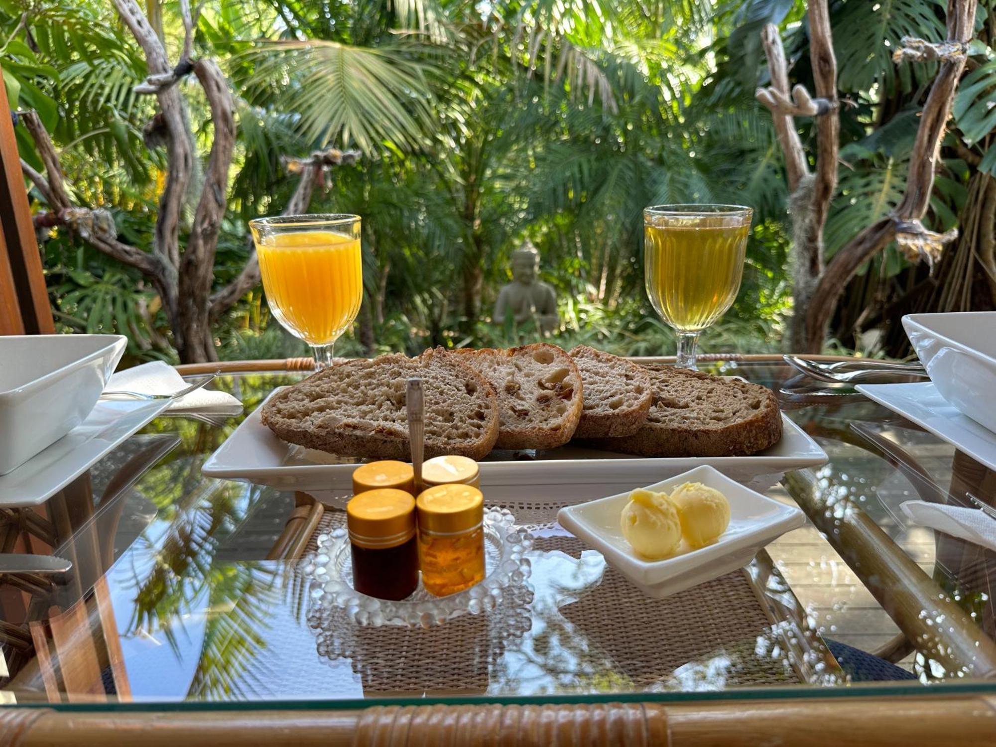 Palm Beach Bed & Breakfast Exteriör bild